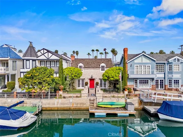 $2,999,999 | 89 Rivo Alto Canal, Long Beach, CA 90803