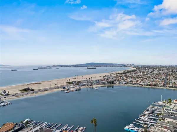 $2,999,999 | 89 Rivo Alto Canal, Long Beach, CA 90803
