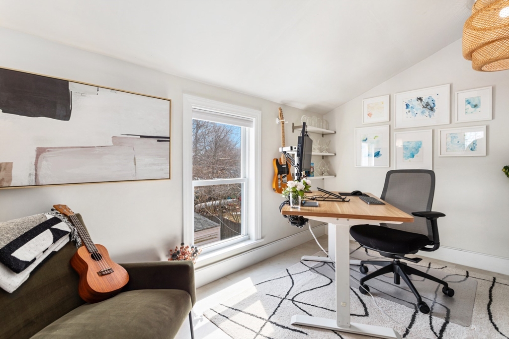 52 Chestnut Street Wakefield, MA 01880 - Photo 17 of 42 a work room with furniture and a window