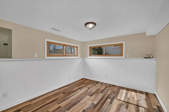 $299,900 | 423 Maple Drive, Morris, IL 60450