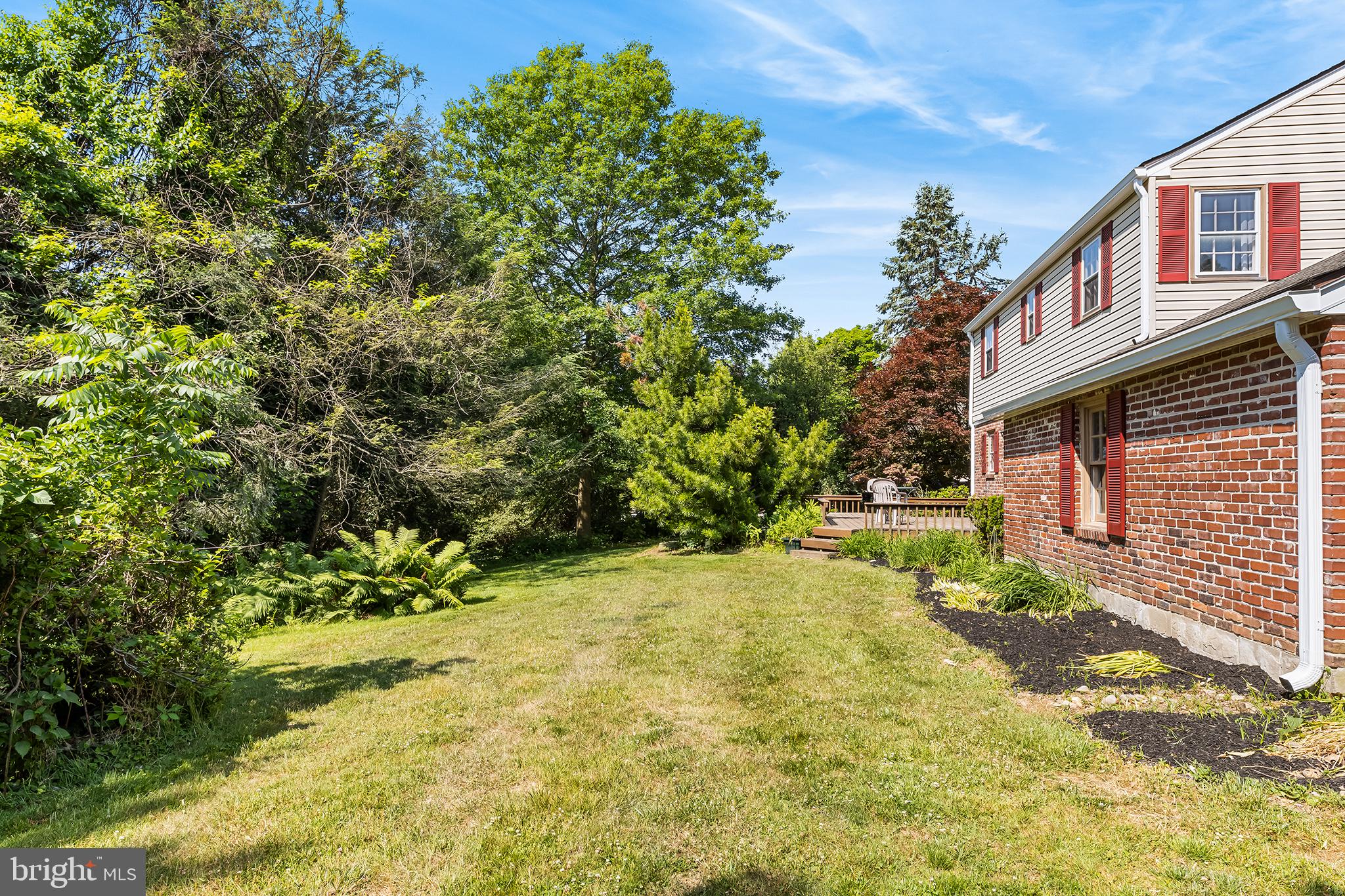 561 Farnum Road Media, PA 19063 - Photo 2 of 41