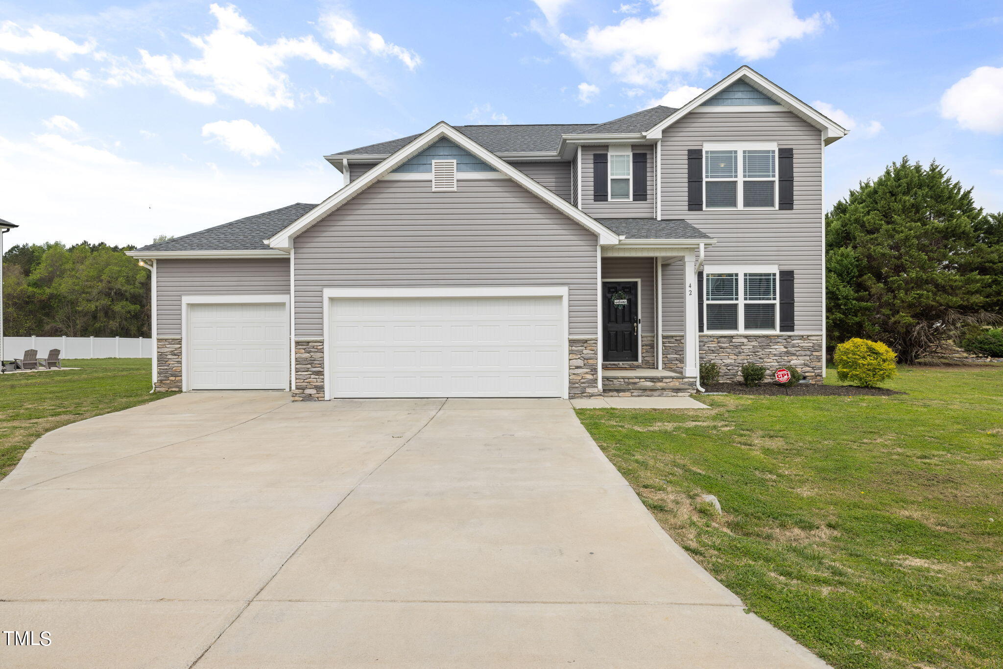 42 Aylebury Ridge Zebulon, NC 27597 - Photo 1 of 27 1-web-or-mls-7K5A8258