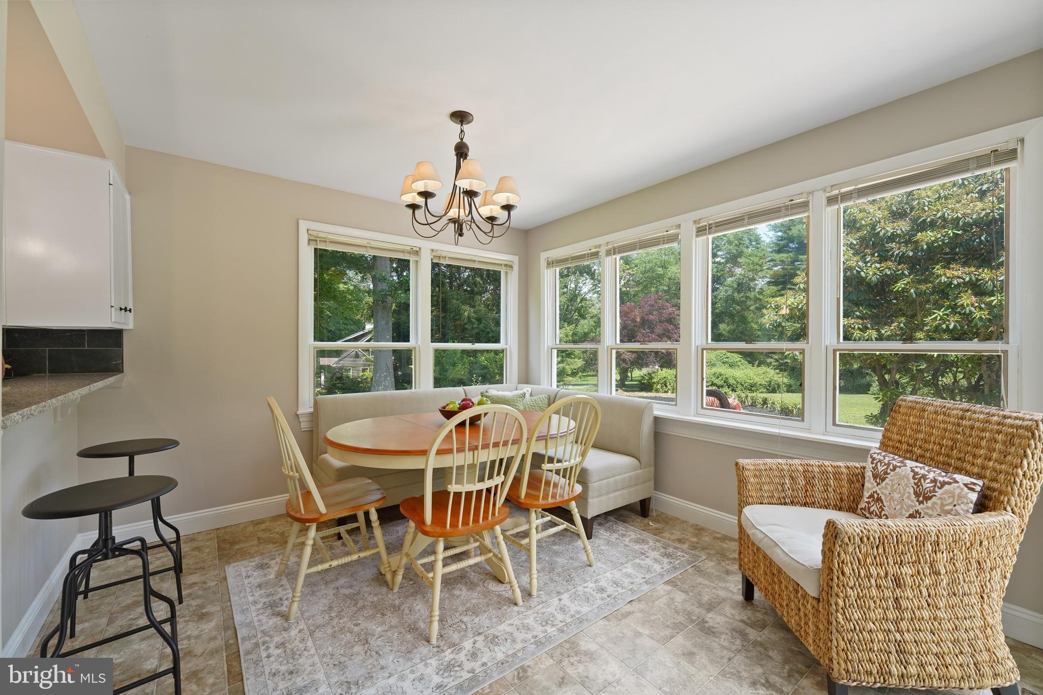 25 Bullock Road Chadds Ford, PA 19317 - Photo 22 of 57 Breakfast Area with Eat in Breakfast Bar