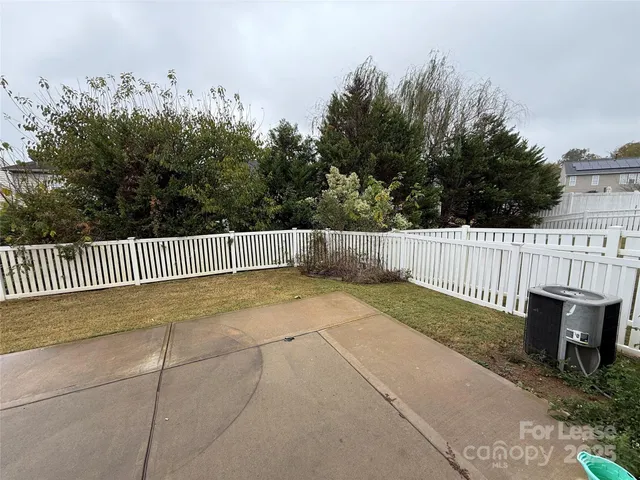 $3,300 | 6422 Del Rio Road, Charlotte, NC 28277