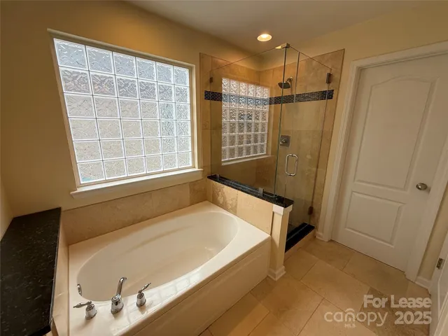 $3,300 | 6422 Del Rio Road, Charlotte, NC 28277