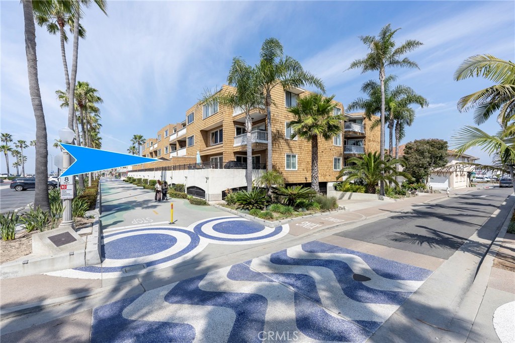 600 East Oceanfront Unit 1D  
