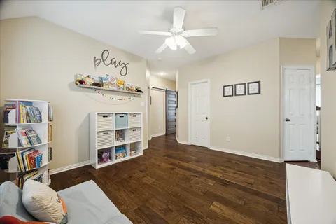 a view of a workspace with furniture
