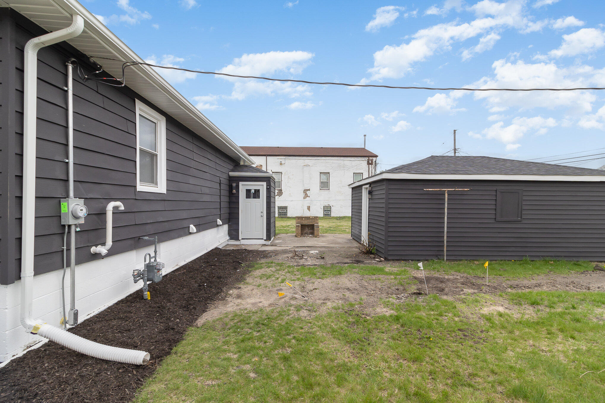 1237 Field Street Hammond, IN 46320 - Photo 21 of 21 2038x1359