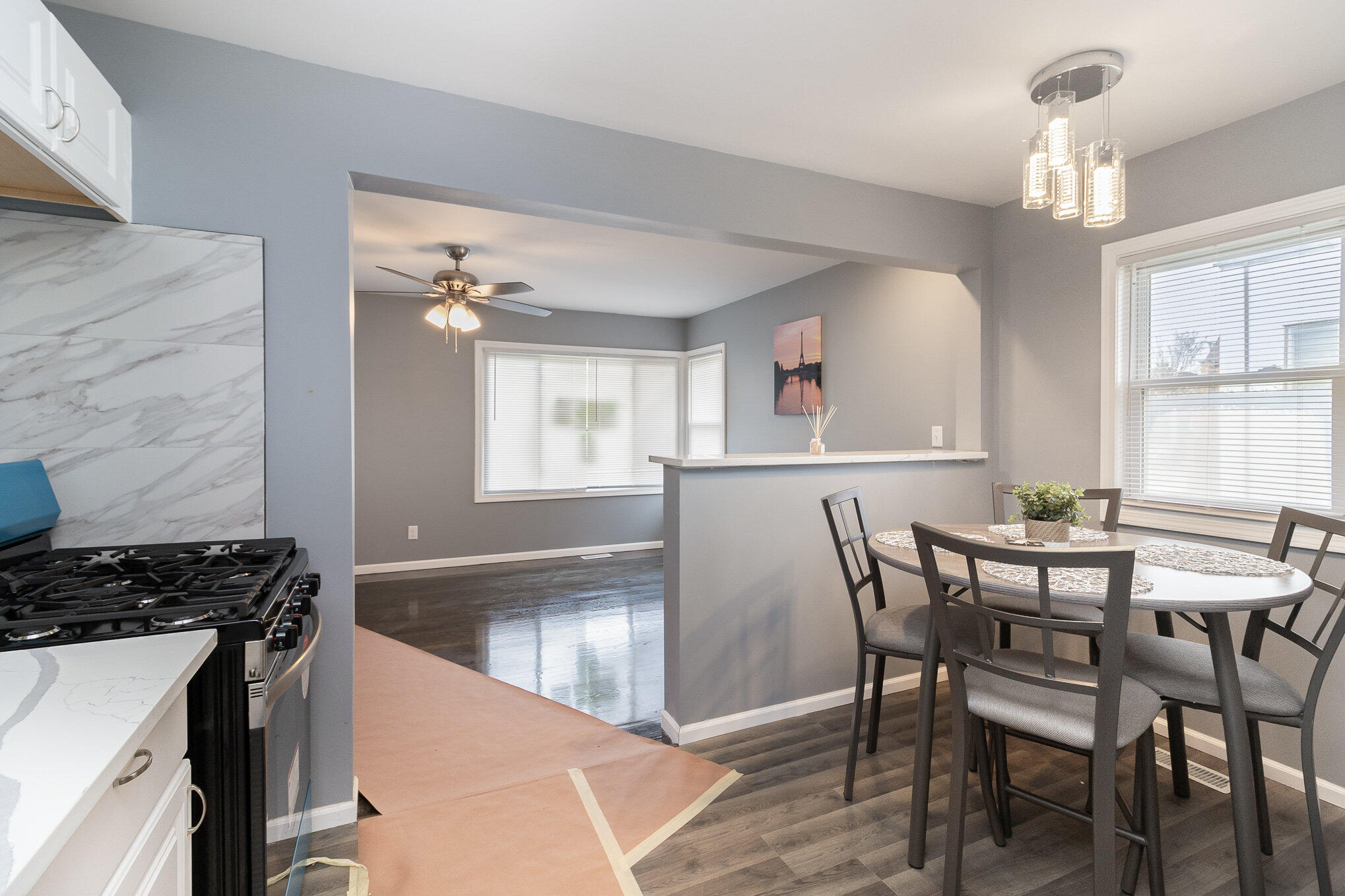 1237 Field Street Hammond, IN 46320 - Photo 7 of 21 2038x1358