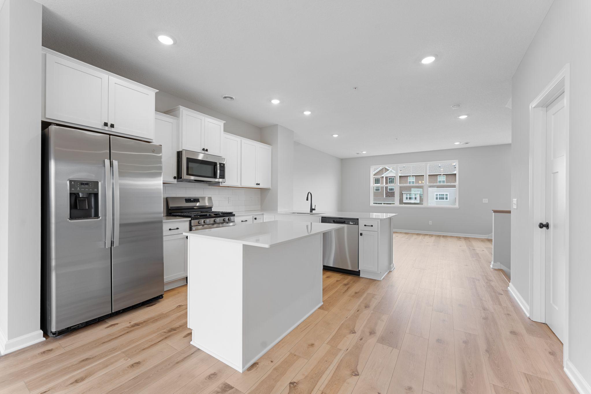 14592 Rhinestone Terrace Anoka, MN 55303 - Photo 3 of 26