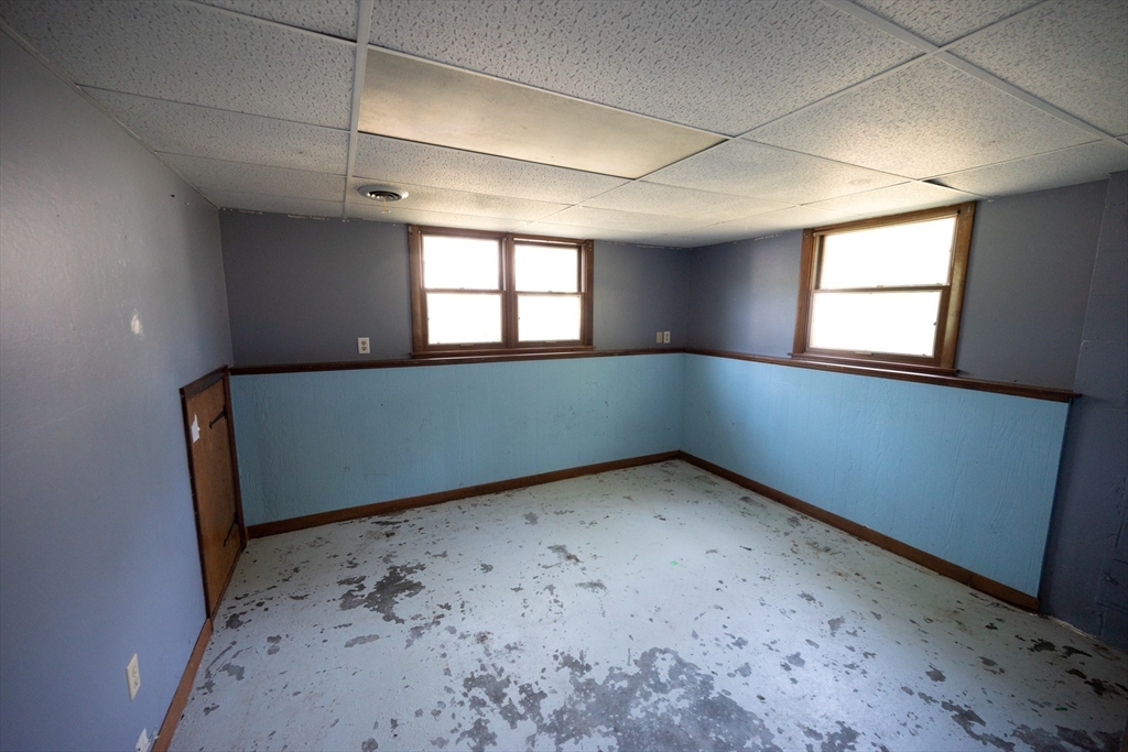 13 Church Street Erving, MA 01344 - Photo 19 of 29