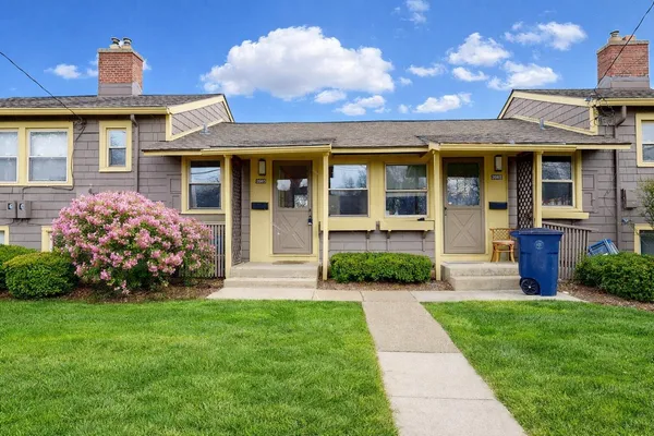 $180,000 | 2663 Pittsfield Boulevard, Ann Arbor, MI 48104