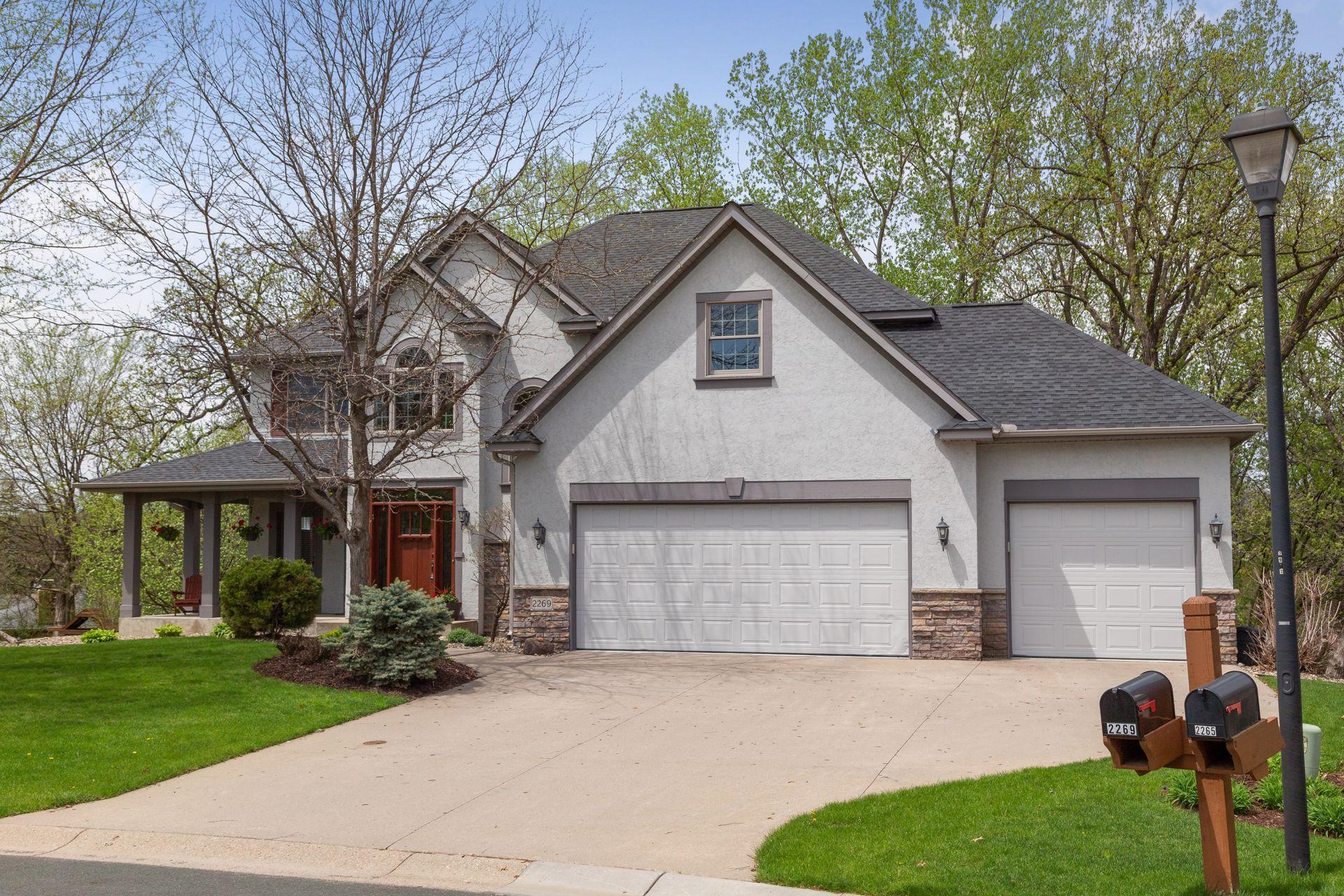 2269 Wall Street Eagan, MN 55122 - Photo 3 of 66