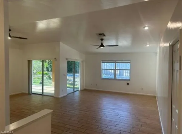 $2,995 | Undisclosed Address, Naples, FL 34103