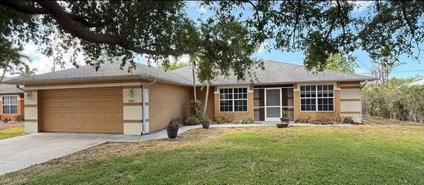 $2,995 | Undisclosed Address, Naples, FL 34103