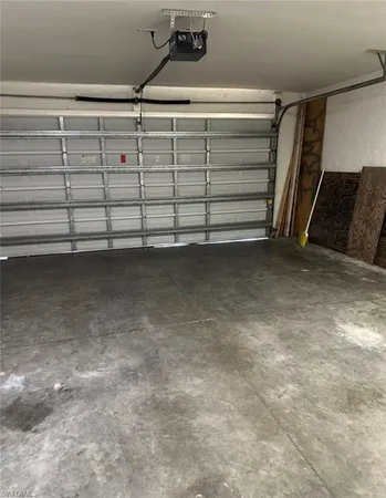 $2,995 | Undisclosed Address, Naples, FL 34103