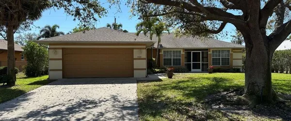 $2,995 | Undisclosed Address, Naples, FL 34103