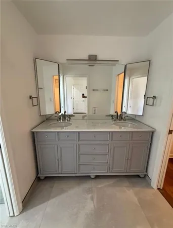 $2,995 | Undisclosed Address, Naples, FL 34103