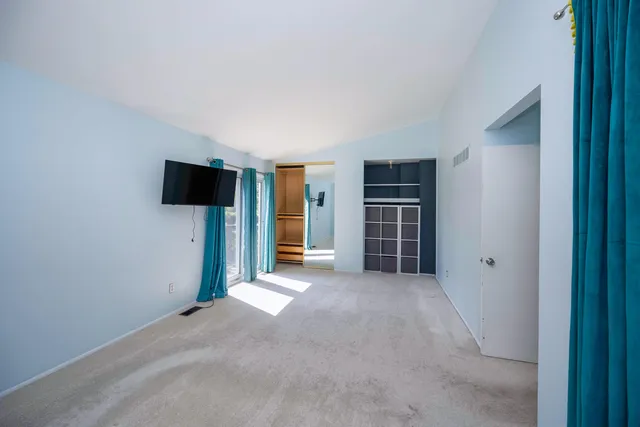 $279,900 | 3367 Burbank Drive, Ann Arbor, MI 48105