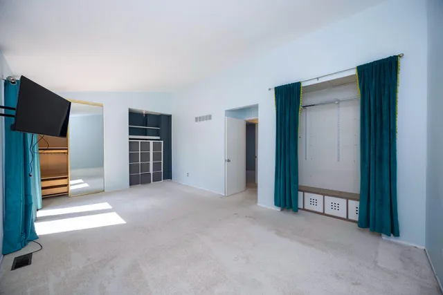 $279,900 | 3367 Burbank Drive, Ann Arbor, MI 48105