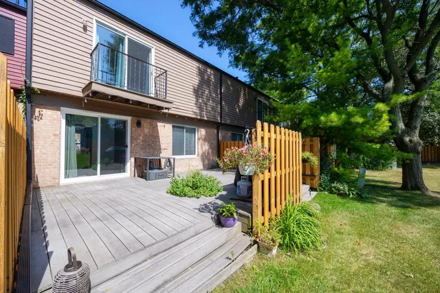 $279,900 | 3367 Burbank Drive, Ann Arbor, MI 48105