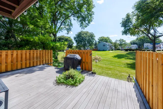 $279,900 | 3367 Burbank Drive, Ann Arbor, MI 48105