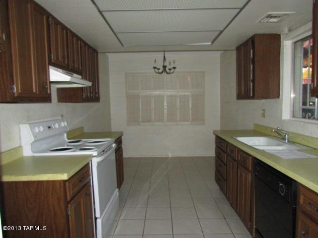 2525 East Prince Road, Unit 52 Tucson, AZ 85716 - Photo 11 of 32