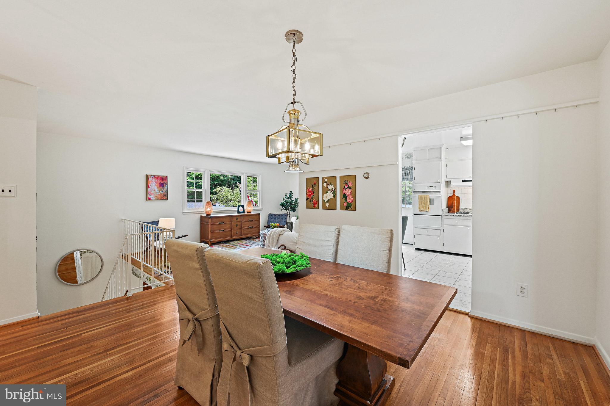 6702 Greenview Lane Springfield, VA 22152 - Photo 11 of 36