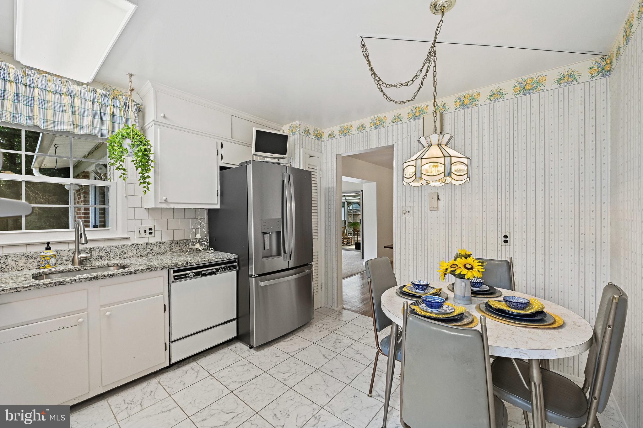 6702 Greenview Lane Springfield, VA 22152 - Photo 16 of 36