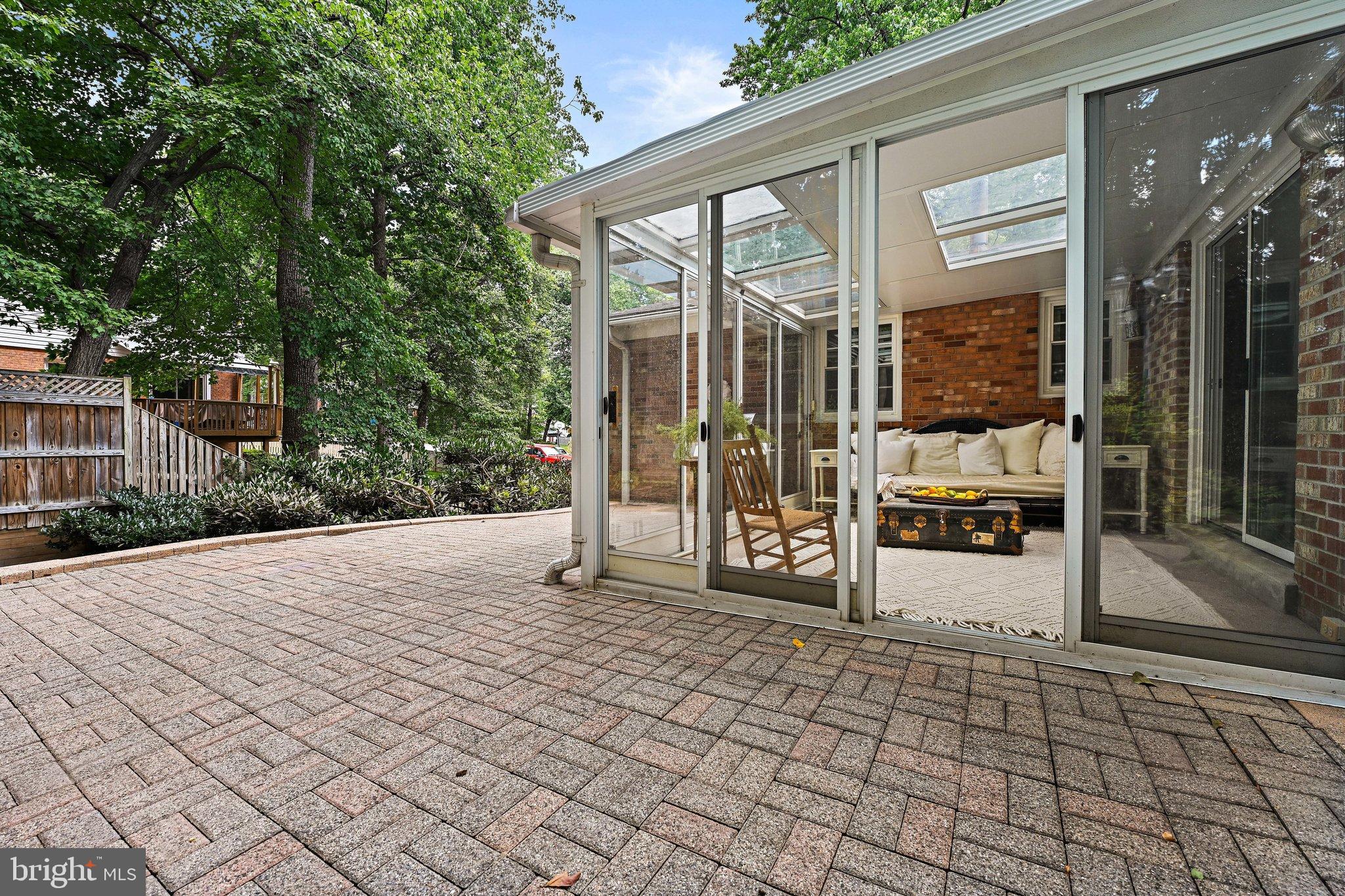 6702 Greenview Lane Springfield, VA 22152 - Photo 21 of 36