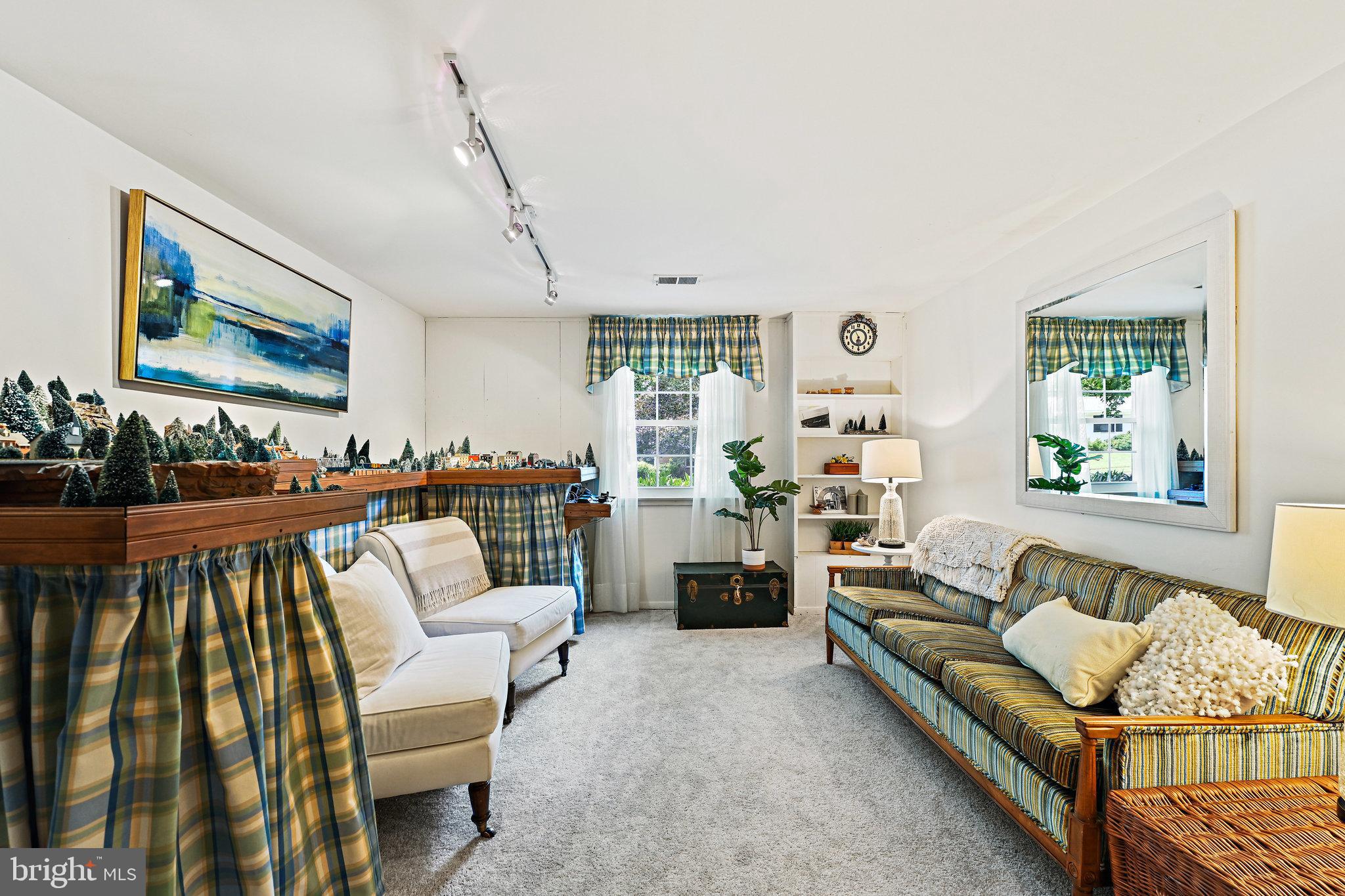 6702 Greenview Lane Springfield, VA 22152 - Photo 28 of 36 Lower Level Den