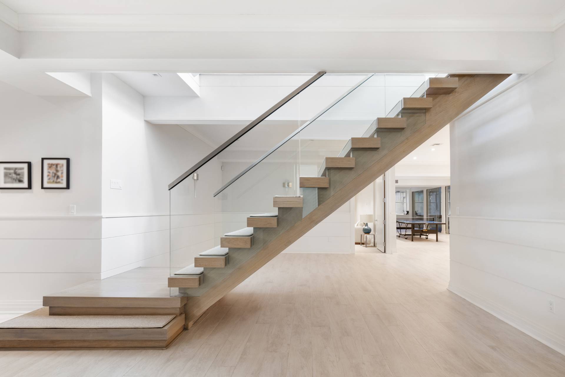 8 Shady Pth Bridgehampton, NY 11963 - Photo 37 of 45 a view of entryway and hall