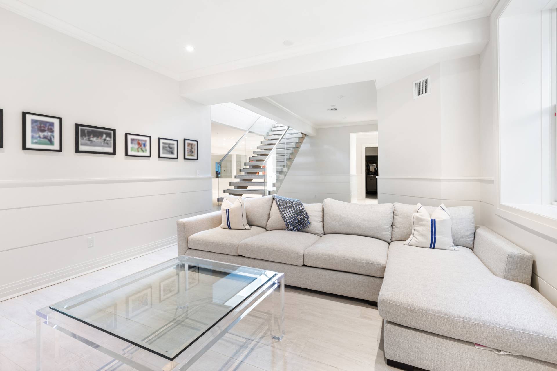8 Shady Pth Bridgehampton, NY 11963 - Photo 40 of 45 a living room with furniture and a night stand