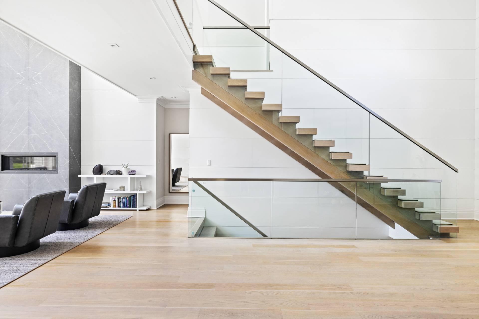 8 Shady Pth Bridgehampton, NY 11963 - Photo 4 of 45 a view of entryway and hall