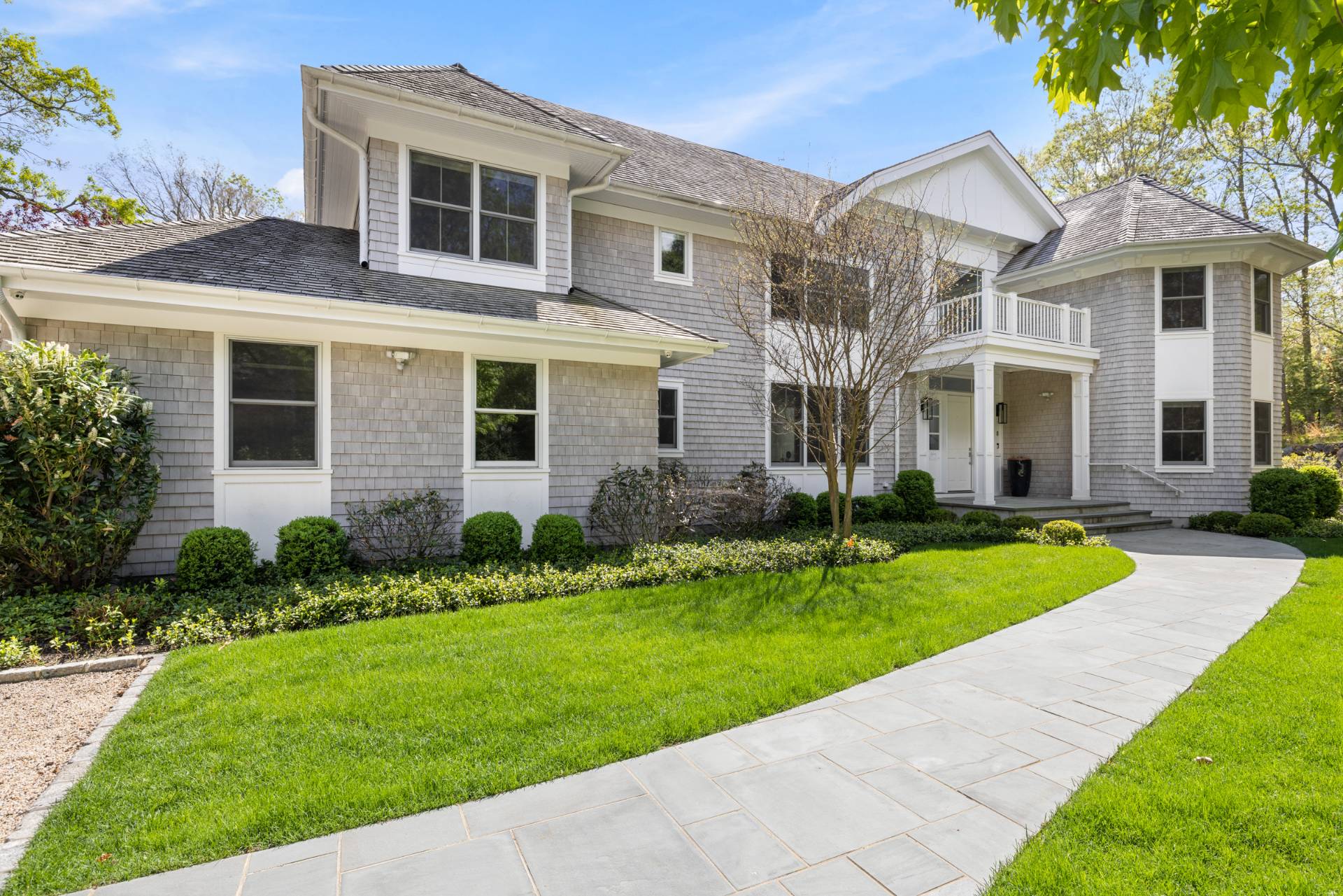8 Shady Pth Bridgehampton, NY 11963 - Photo 45 of 45 a front view of a house with a yard