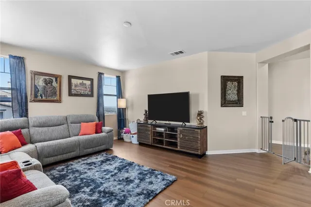 $899,999 | 41648 Retsina Street, Palmdale, CA 93551