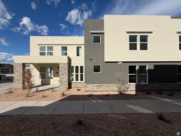 $444,900 | 517 West Olive Lane, St. George, UT 84790