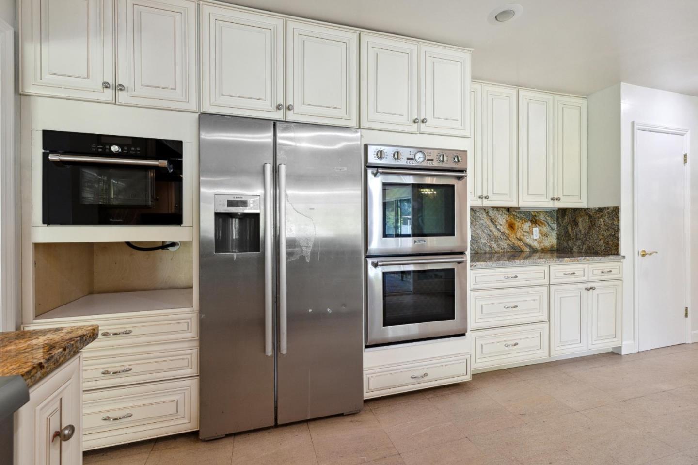 243 Selby Lane Atherton, CA 94027 - Photo 21 of 90