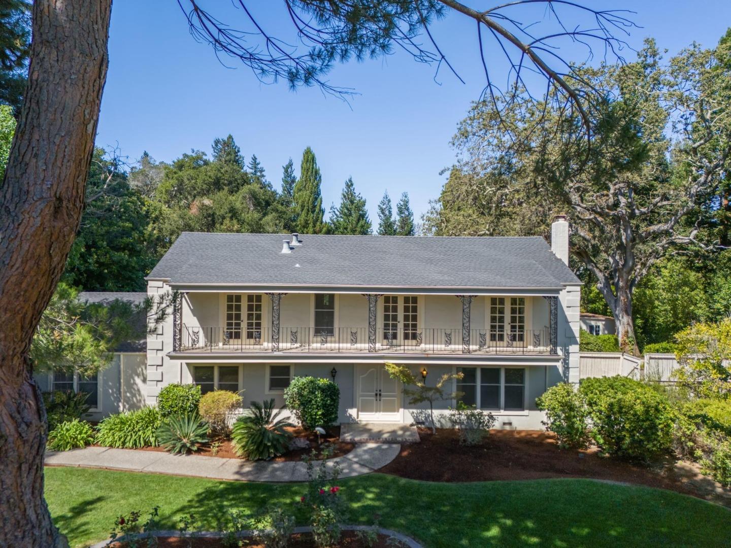 243 Selby Lane Atherton, CA 94027 - Photo 4 of 90