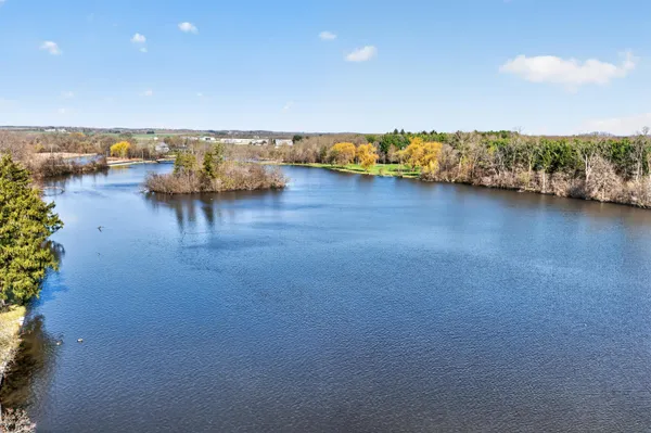 $235,000 | 445 West Chestnut Street, Burlington, WI 53105