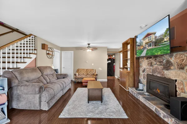 $235,000 | 445 West Chestnut Street, Burlington, WI 53105