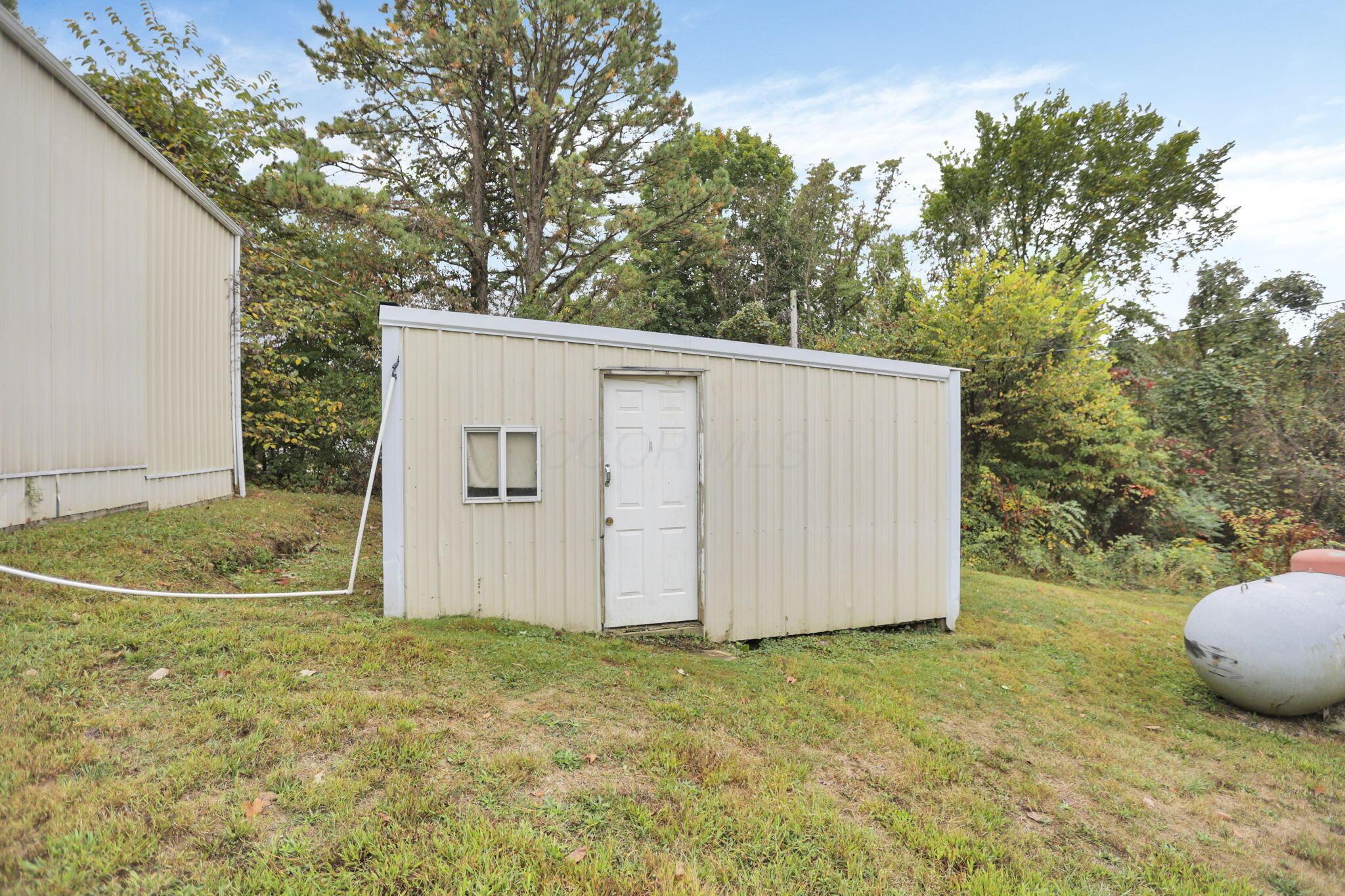 10295 Lookout Road Southwest Lancaster, OH 43130 - Photo 9 of 70 1000006358