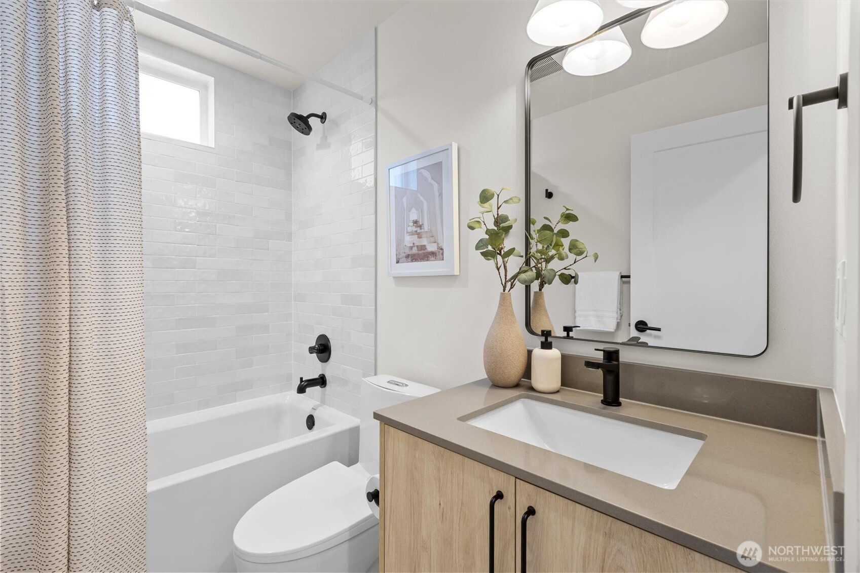 813 Northwest 63rd Street Seattle, WA 98107 - Photo 23 of 38