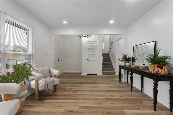 $438,000 | 3910 Southwest Linden Lane, Lee's Summit, MO 64082