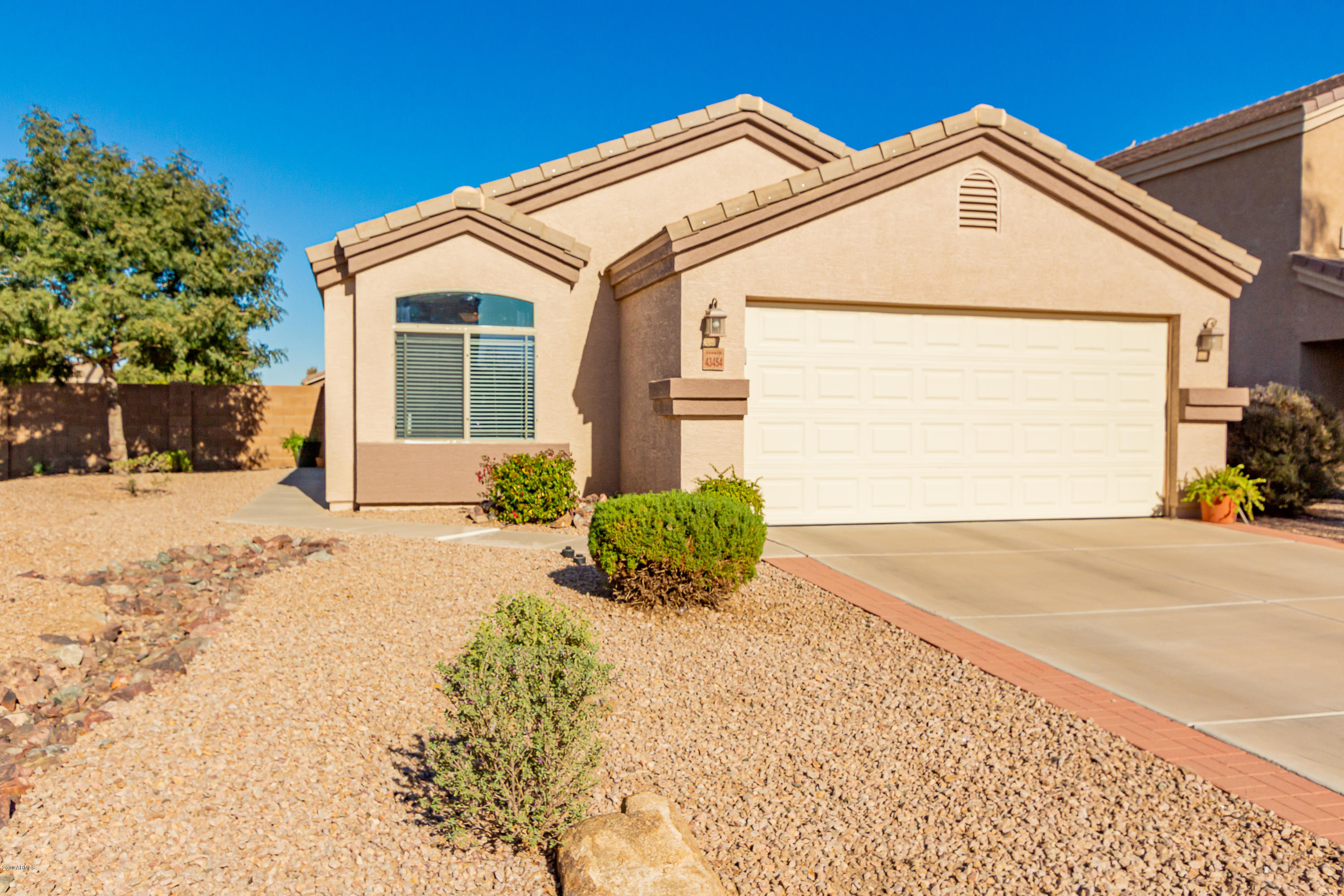 43454 West Cowpath Road Maricopa, AZ 85138 - Photo 3 of 25 Cowpath 3