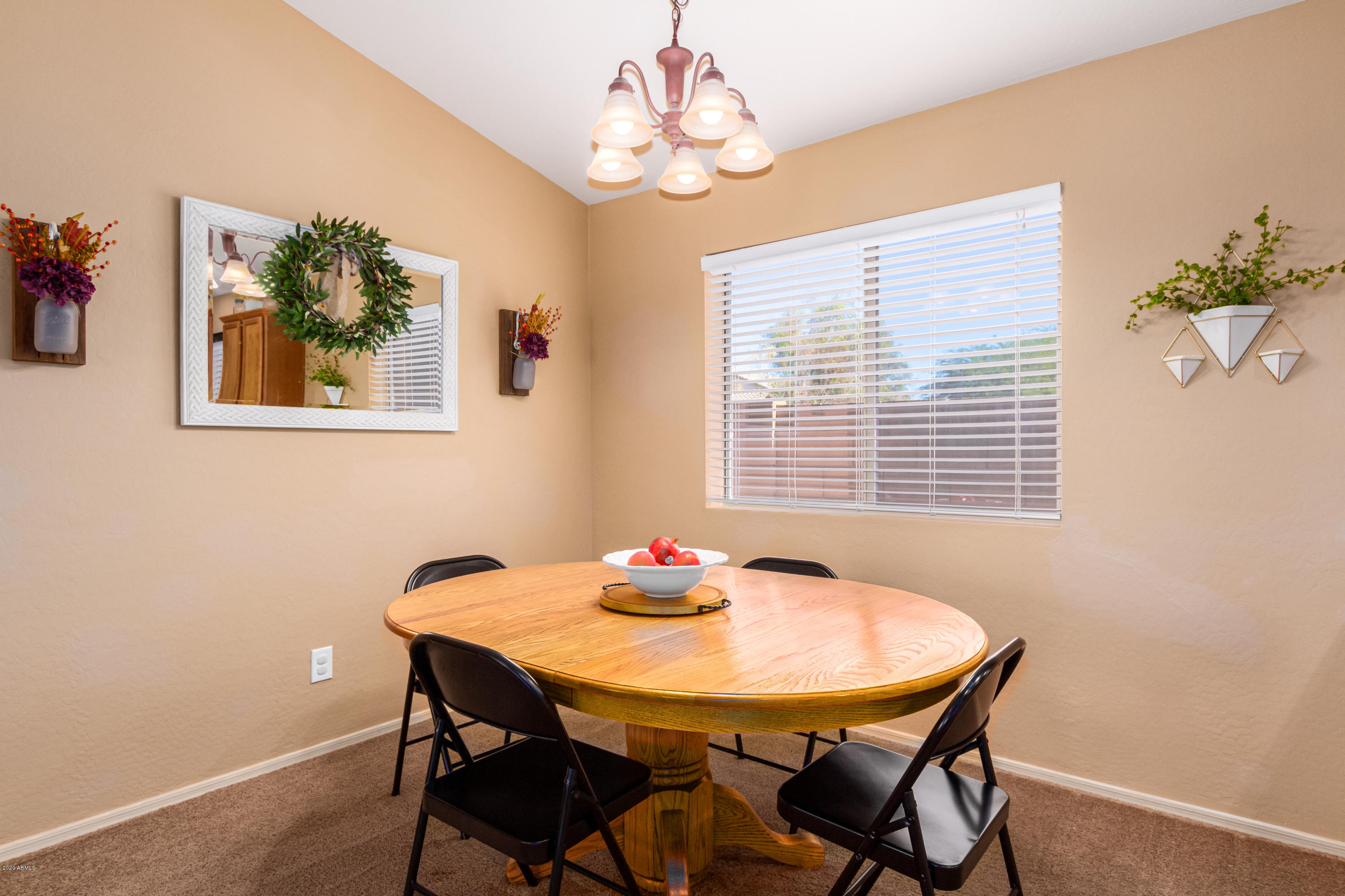 43454 West Cowpath Road Maricopa, AZ 85138 - Photo 8 of 25 Dining