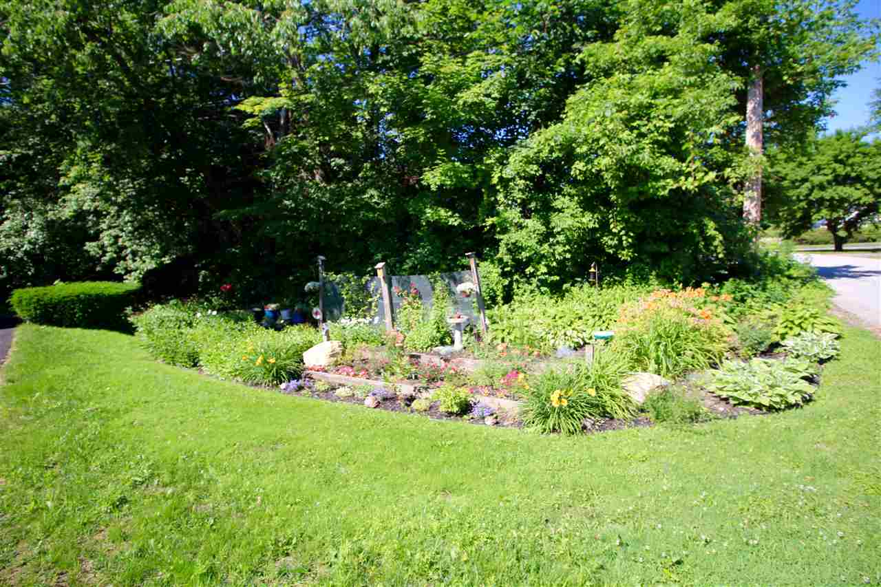 78 Engrem Avenue, Unit 5 Rutland, VT 05701 - Photo 3 of 17