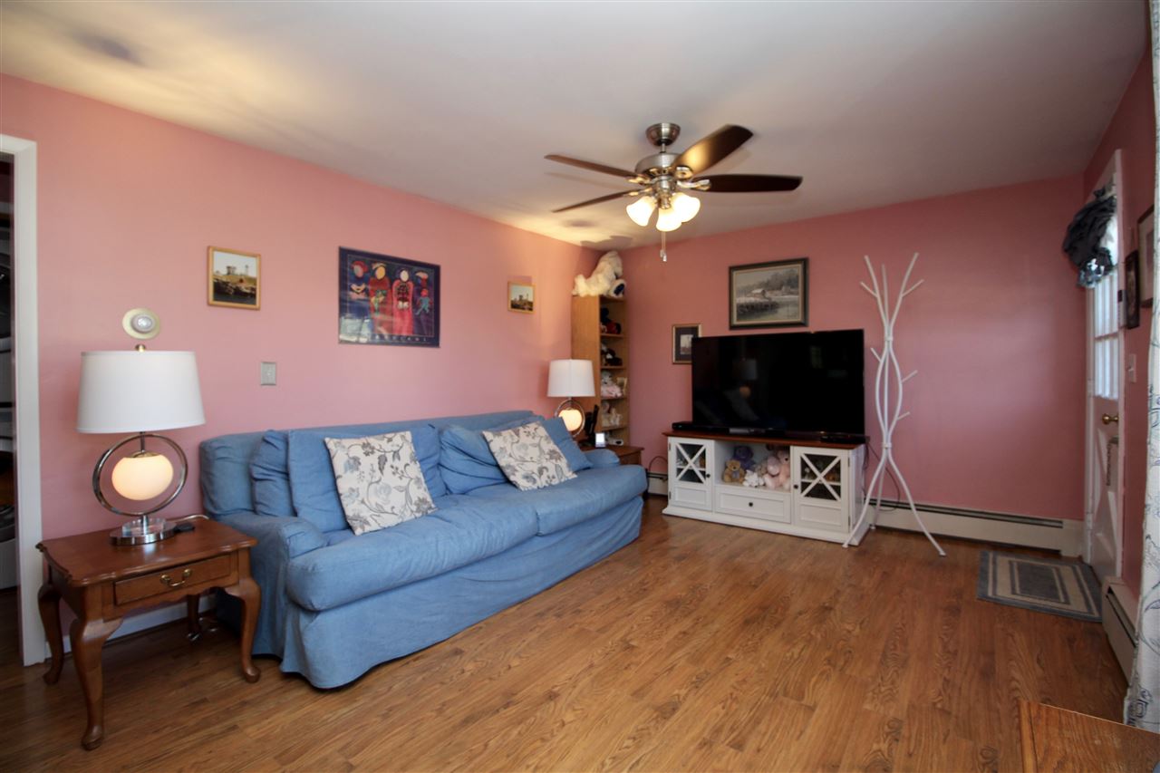 78 Engrem Avenue, Unit 5 Rutland, VT 05701 - Photo 5 of 17