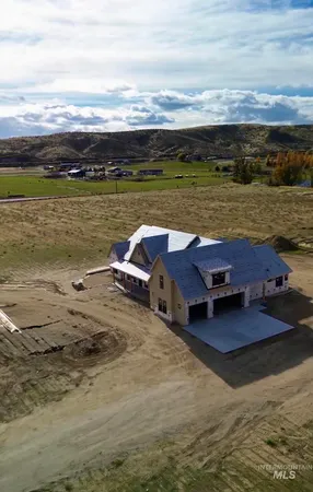 $1,699,444 | 6677 Sophie Lane, Emmett, ID 83617