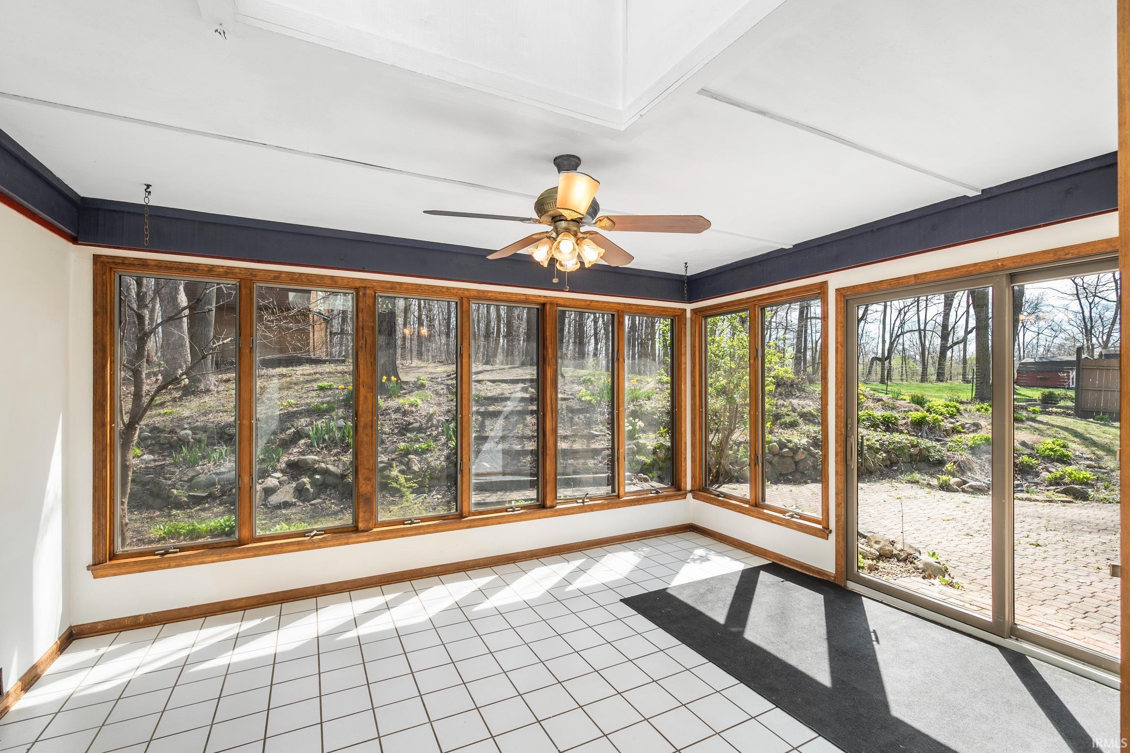 2012 Robb Road Warsaw, IN 46580 - Photo 16 of 34